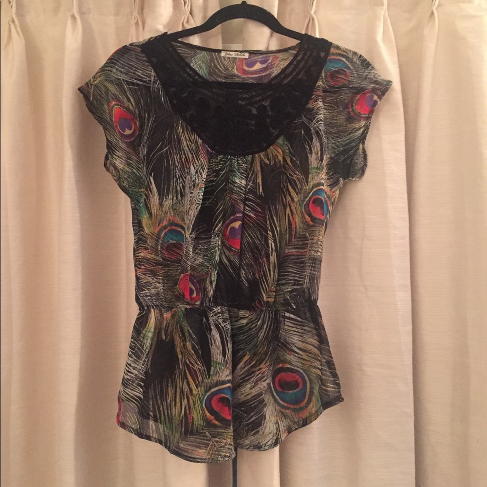 Peacock Short Sleeve Top